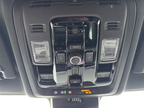 New 2026 Chevrolet Tahoe Premier AWD/4WD image 33