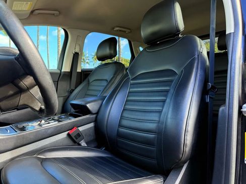 Used 2019 Ford Edge SEL w/ Equipment Group 201A image 8