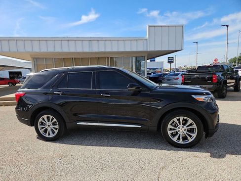 Used 2020 Ford Explorer Limited AWD/4WD image 9