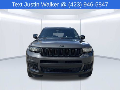 Used 2021 Jeep Grand Cherokee L Laredo RWD image 2