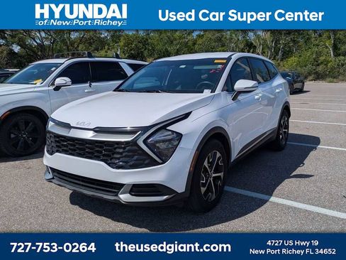 Used 2023 Kia Sportage EX image 1