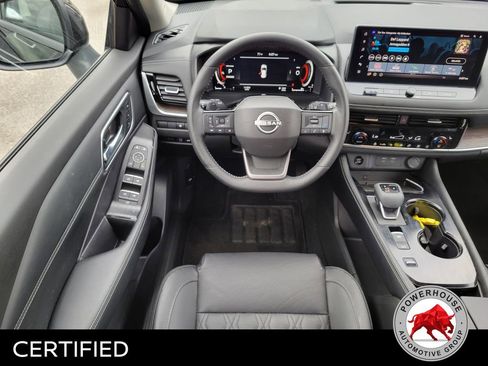 Used 2025 Nissan Rogue Platinum image 20