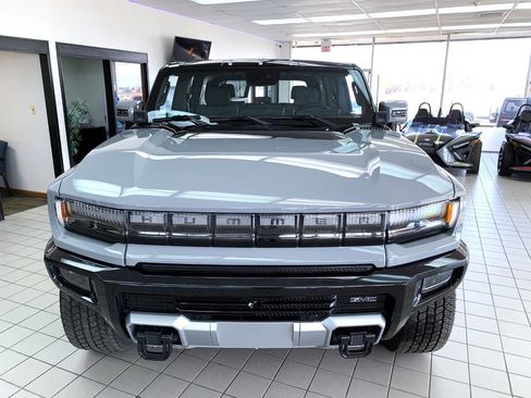 Used 2024 GMC Hummer EV 2X w/ LPO, Illumination Package AWD/4WD image 10