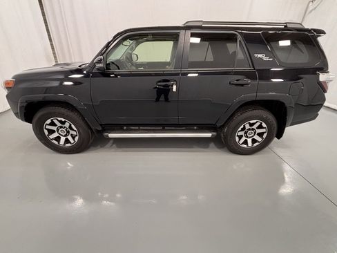 Used 2019 Toyota 4Runner TRD Off-Road Premium image 9
