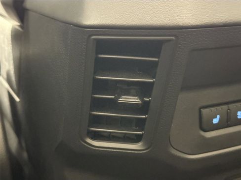 Used 2022 Toyota Tundra Platinum image 40