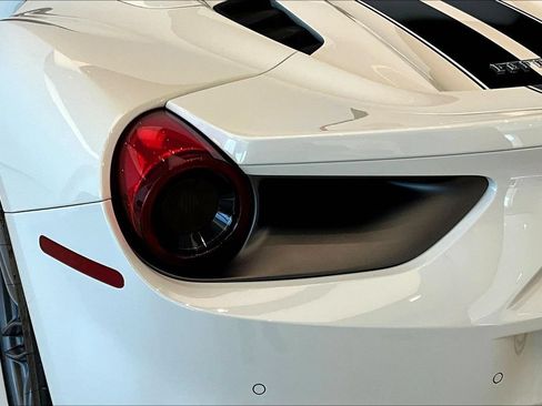 Used 2017 Ferrari 488 Spider RWD image 19