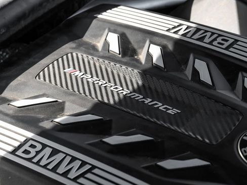 Used 2022 BMW X5 M50i w/ Executive Package image 62