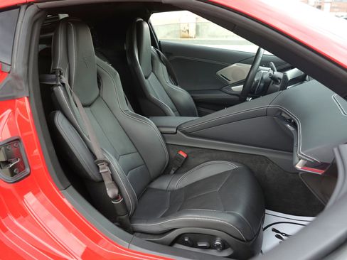 Used 2022 Chevrolet Corvette Stingray Preferred Cpe w/ 2LT image 36