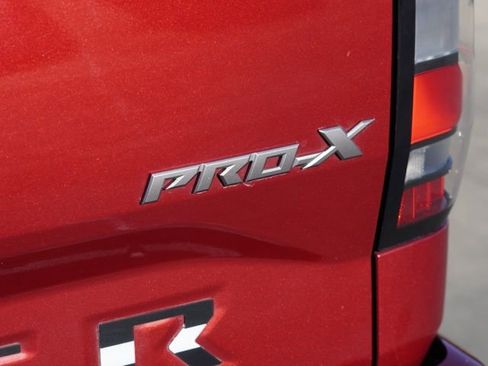 Used 2022 Nissan Frontier Pro-X w/ Pro-X Premium Package RWD image 13