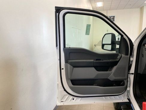 New 2026 Ford F600 4x4 Regular Cab Super Duty w/ XL Chrome Package image 10