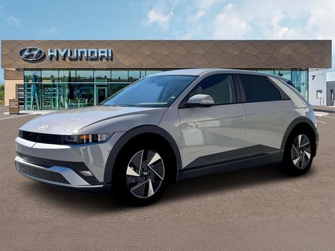 New 2026 Hyundai Ioniq 5 SEL RWD image 2