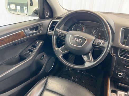 Used 2016 Audi Q5 2.0T Premium Plus w/ Technology Package image 36