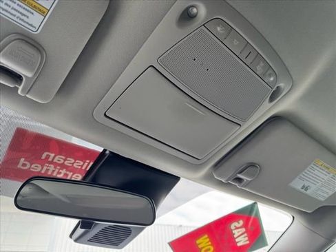 Certified 2022 Nissan Murano S image 29