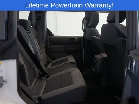 New 2025 Ford Bronco 4-Door image 31