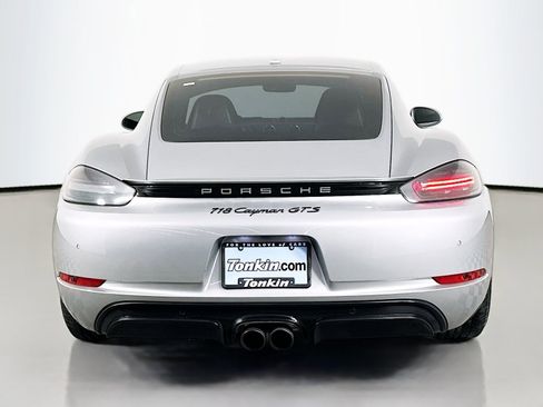 Used 2018 Porsche 718 Cayman GTS image 6