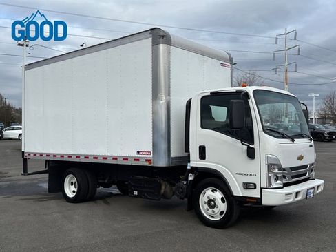 Used 2024 Chevrolet Low Cab Forward 4500 XD image 7