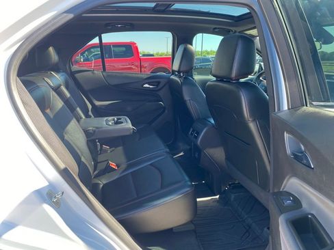 Used 2023 Chevrolet Equinox RS w/ RS Leather Package image 12