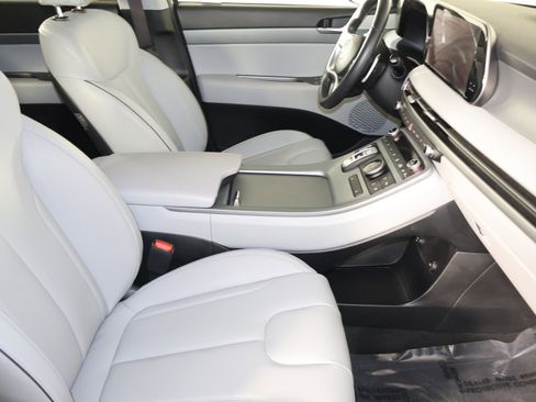 Used 2025 Hyundai Palisade SEL image 42