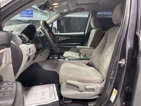 Used 2020 Honda Pilot LX image 14