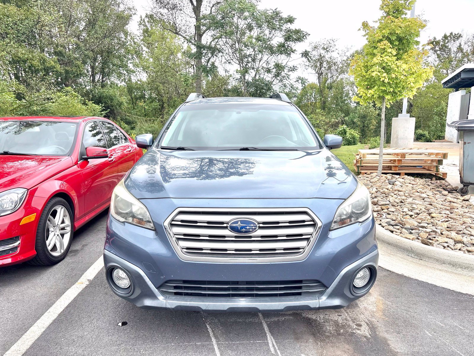 Used 2016 Subaru Outback 2.5i Premium AWD/4WD image 2
