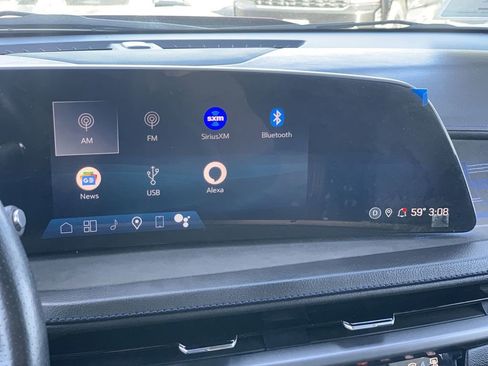 Certified 2024 Cadillac XT4 Sport image 10