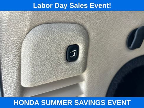 Used 2021 Jeep Grand Cherokee Limited AWD/4WD image 11