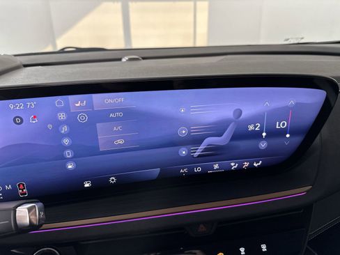 Used 2025 Buick Envision Sport Touring image 23