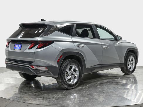 Used 2024 Hyundai Tucson SE AWD/4WD image 7