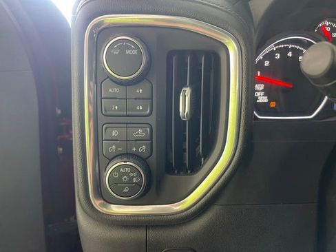 Used 2021 Chevrolet Silverado 1500 LT Trail Boss w/ Convenience Package II AWD/4WD image 36