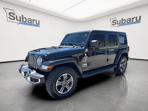 Used 2023 Jeep Wrangler Unlimited Sahara w/ Cold Weather Group AWD/4WD image 3