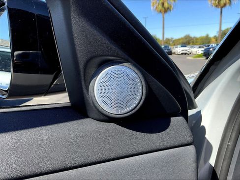 New 2026 Land Rover Range Rover Evoque Dynamic SE image 22