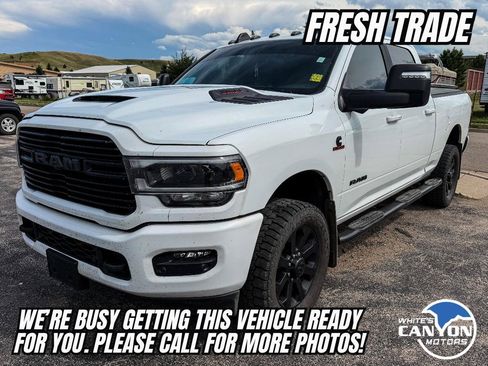 Used 2024 RAM 2500 Laramie w/ Night Edition AWD/4WD image 4