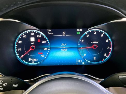 Used 2022 Mercedes-Benz GLC 300 4MATIC image 26