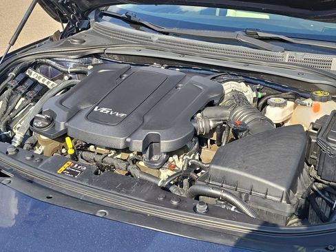 Used 2017 Buick LaCrosse Premium image 33