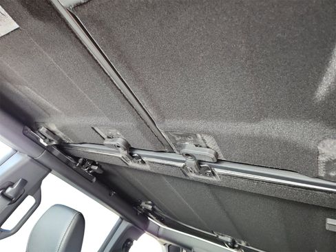 New 2025 Ford Bronco Big Bend w/ Black Diamond Package image 11