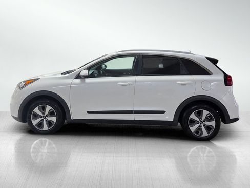 Used 2018 Kia Niro LX image 4