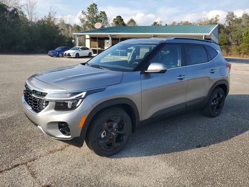 New 2026 Kia Seltos EX w/ EX Sunroof Package image 2