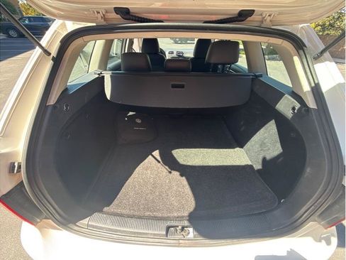 Used 2012 Volkswagen Jetta SportWagen FWD image 14