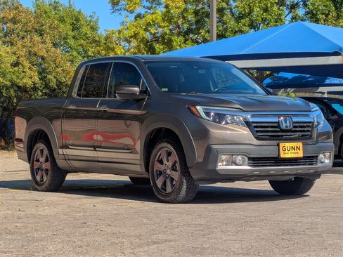 Used 2020 Honda Ridgeline RTL-E image 2