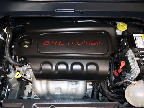 Used 2022 Jeep Compass Limited image 77