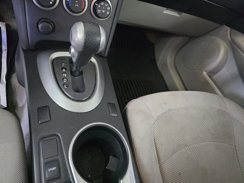 Used 2015 Nissan Rogue S w/ Convenience Package image 19