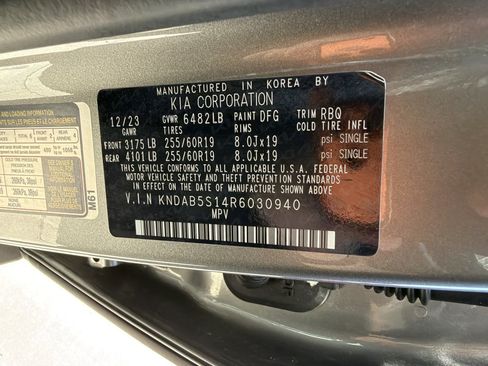 Used 2024 Kia EV9 Light Long Range RWD image 45