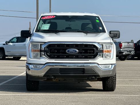 Used 2022 Ford F150 XLT w/ Trailer Tow Package image 8