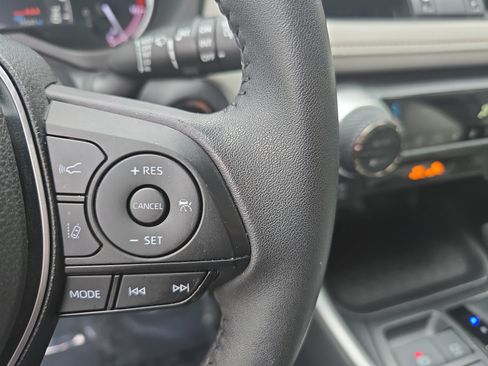 Used 2024 Toyota RAV4 XLE Premium FWD image 19