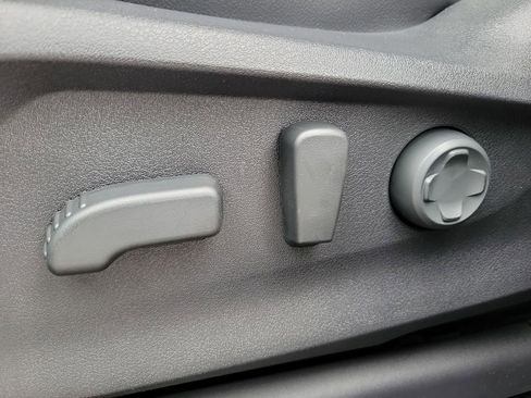 New 2026 Subaru Ascent Limited AWD/4WD image 17