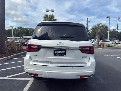 Used 2023 INFINITI QX80 Premium Select w/ Cargo Package AWD/4WD image 4