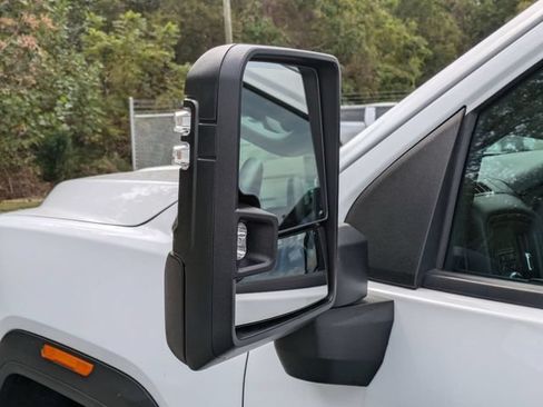 New 2024 GMC Sierra 2500 Pro w/ Convenience Package RWD image 11