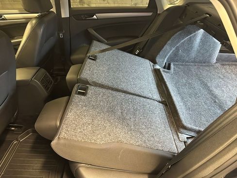 Used 2014 Volkswagen Passat TDI SE image 27