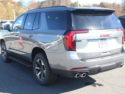 New 2026 GMC Yukon AT4 w/ LPO, Floor Liner Package image 5