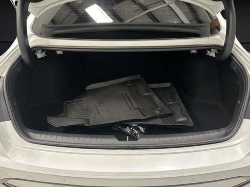 Used 2021 Hyundai Sonata Limited image 14